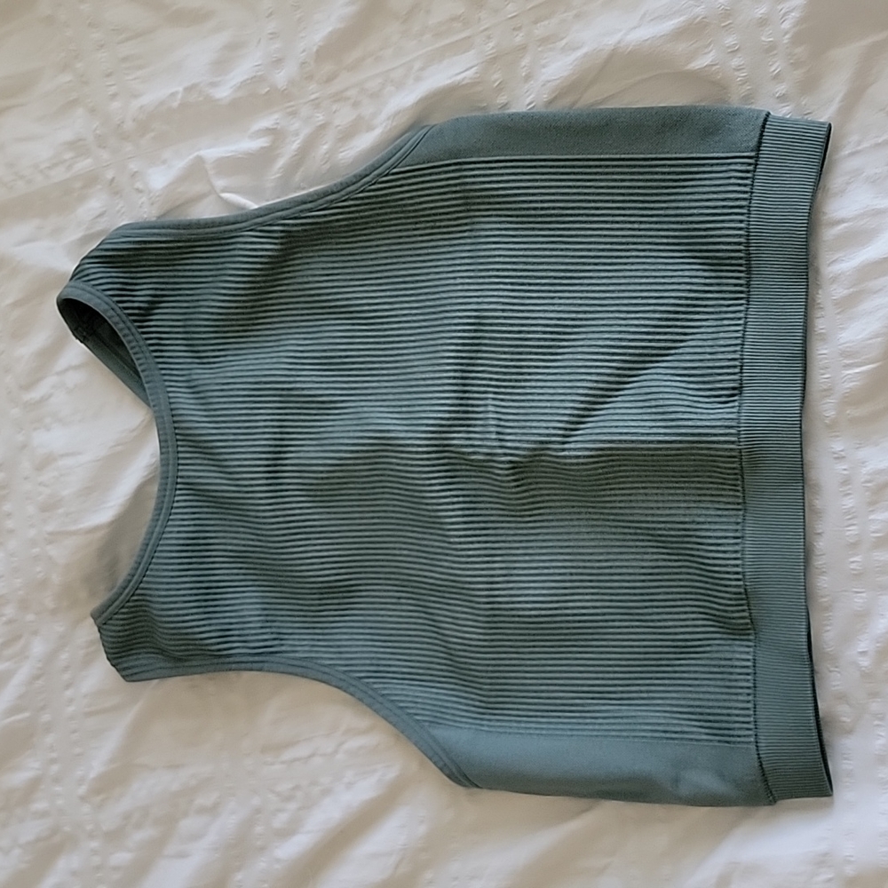 Victoria secret seamless sport bra